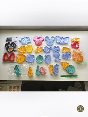 Assorted Kids Disney Character Cookie Cutters  Multicolor